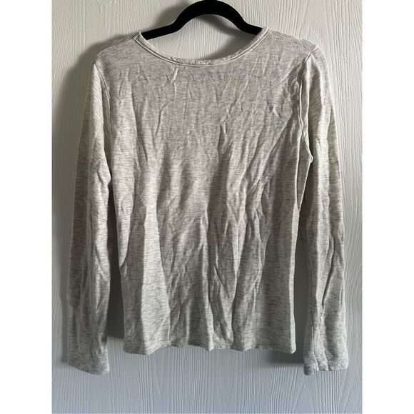 Drew Long Sleeve Soft Knit Front Knot Tee Size Medium - Picture 4 of 5